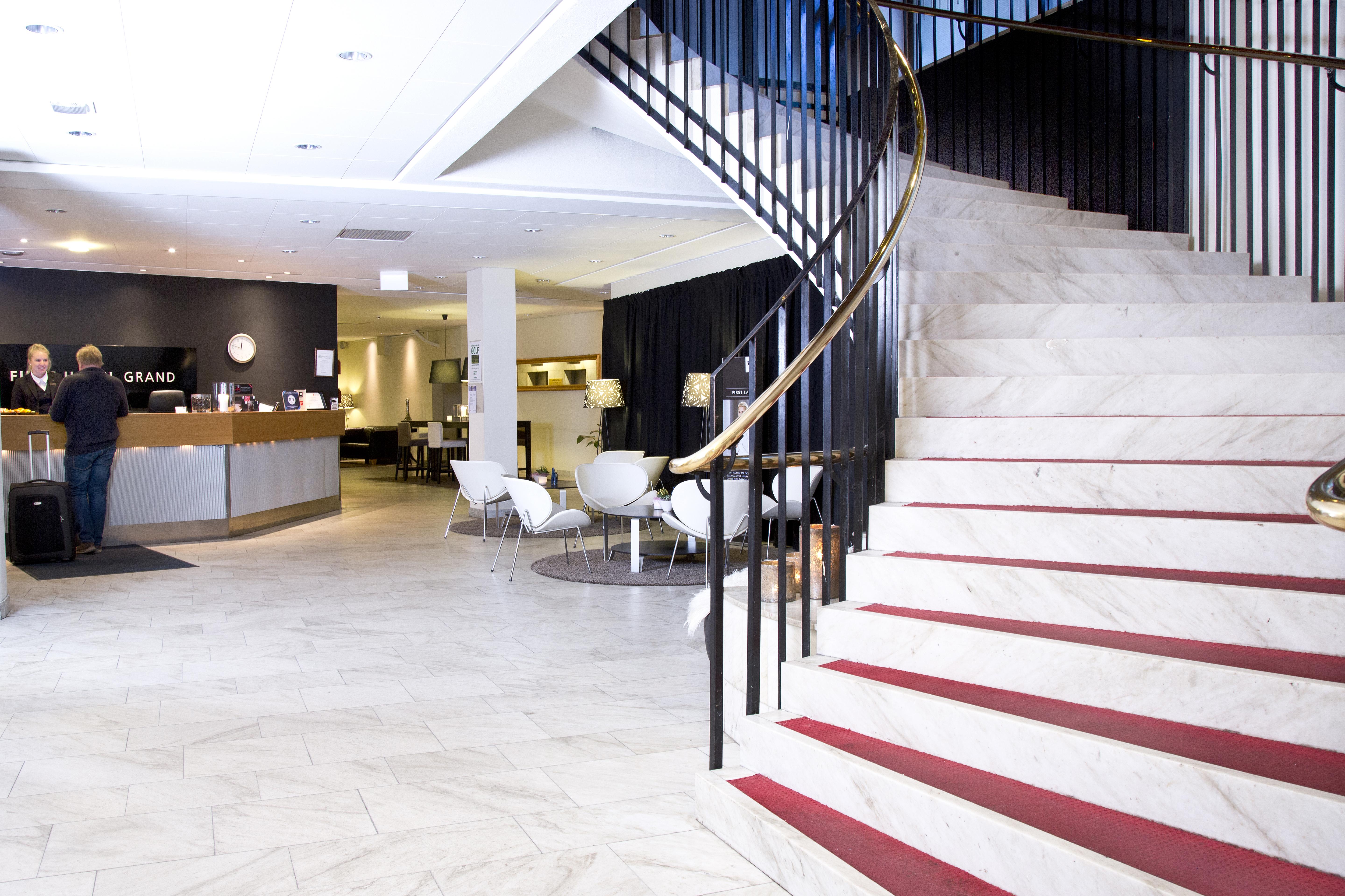 First Hotel Grand Falun Exterior foto